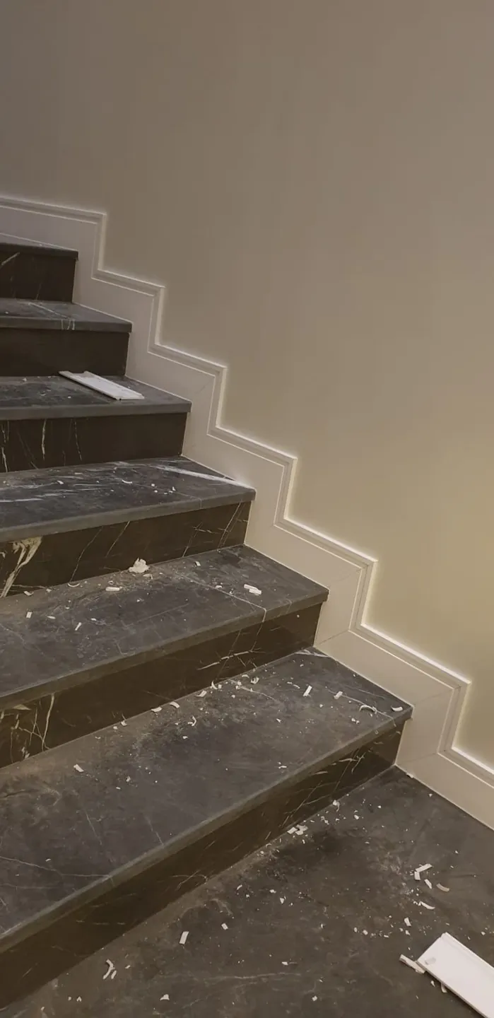 تفاصيل نعلات الدرج
